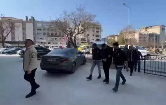 Kuşadası'nda Cinayet: Şüpheli Tutuklandı