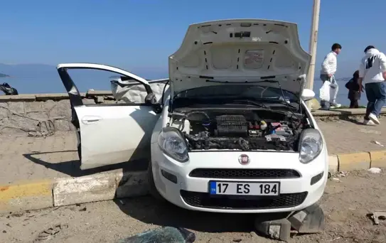 Ayvalık'taki trafik kazasında ölü sayısı 2'ye yükseldi