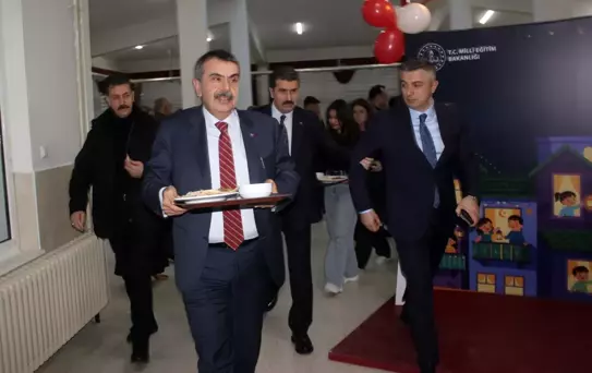 Fatma Nur Öğretmenin Okuluna İsim Verildi