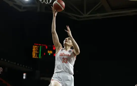 ÇBK Mersin, Beşiktaş'ı Yendi!