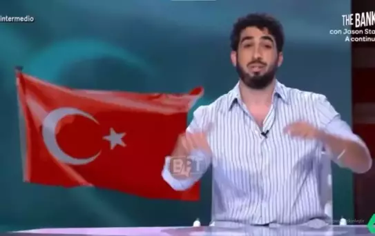 Bir jest de İspanya'dan geldi