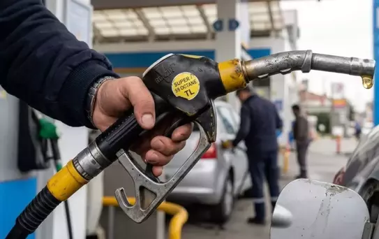 Brent petrolün varil fiyatı 90 doları aştı