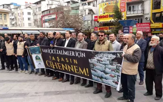 Gaziantep'te ABD ve İsrail'in İran'a yönelik saldırıları protesto edildi