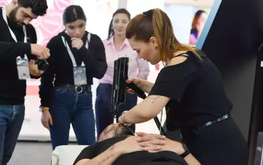 GÜZELLİK SEKTÖRÜNDE DÜNYADA İLK UYGULAMALAR TÜRKİYE'DE