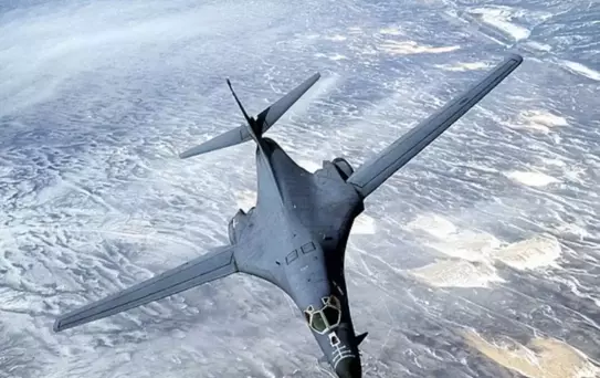 İran'a büyük operasyon sinyali: ABD B-1 ve B-2 uçakları İngiltere'ye hareket etti