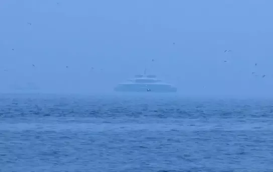 İstanbul Boğazı'nda sis etkili oluyor