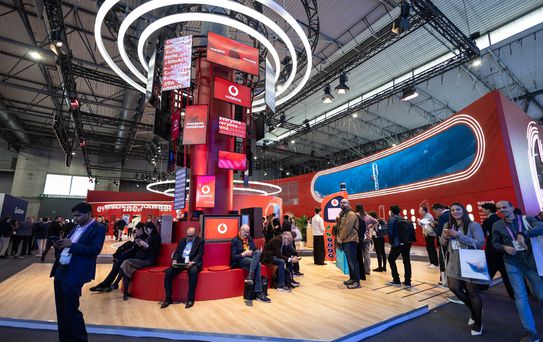 Mobil Dünya Kongresi'nde Vodafone standına yoğun ilgi