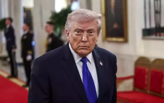 Trump'tan İran Açıklaması: Şartsız Teslimiyet Olacak