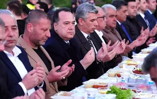 Başkan Dutlulu, Soma Termik Santrali işçilerini iftarda ağırladı