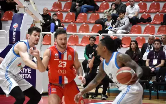 Basketbol Süper Ligi: Aliağa Petkimspor: 95 Onvo Büyükçekmece: 104