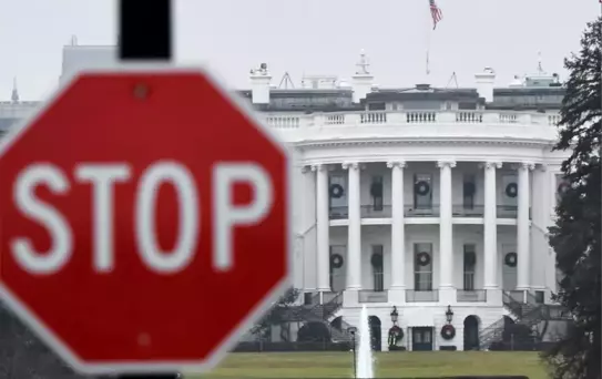 Trump'tan İran'a koşulsuz teslimiyet mesajı