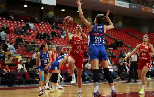 Melikgazi Kayseri Basketbol Sezonu Tamamladı