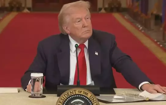 Trump zor durumda! Gazetecinin Rusya sorusuna skandal yanıt