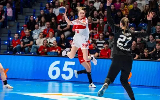 Milliler Çekya'ya Mağlup Oldu