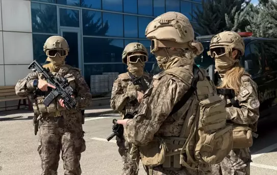 Başkentin kadın özel harekat polisleri