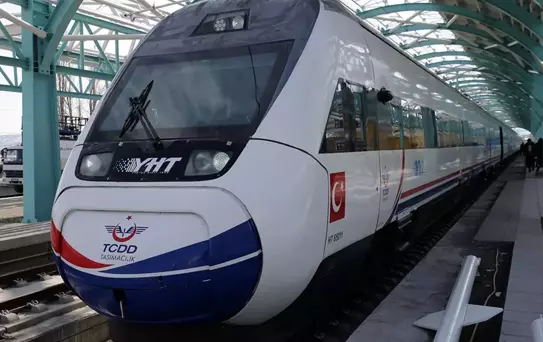 Bir büyükşehire daha hızlı tren geliyor! İstanbul ve Ankara'ya direkt bağlantı