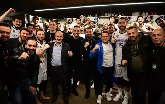 Çayırova Belediyesi evinde OGM Ormanspor'u farklı geçti: 87-61