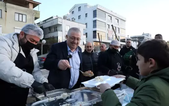 Edremit iftar sofralarında buluşuyor