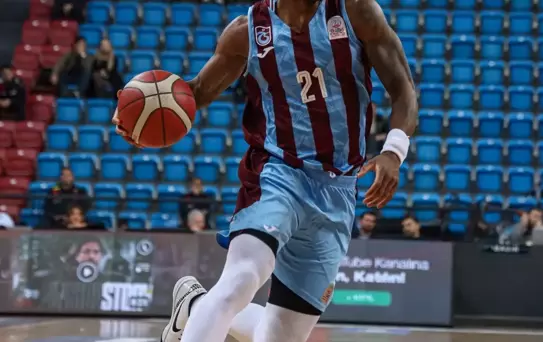 Trabzonspor, Karşıyaka'yı Yendi