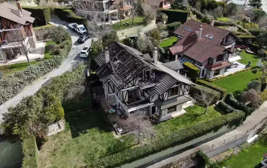 Aslıhan Karalar'ın Villasında Yangın