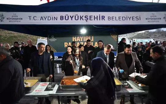 Başkan Çerçioğlu Yenipazar'da vatandaşlarla iftar sofrasında buluştu