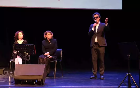 Büyükçekmece'de şiir ve müzik, kadınlar için buluştu