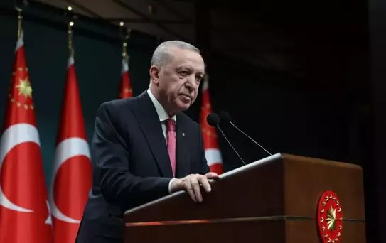 Cumhurbaşkanı Erdoğan: Kardeşlik hukukumuza gölge düşürecek bir hesabın içine girilmemelidir