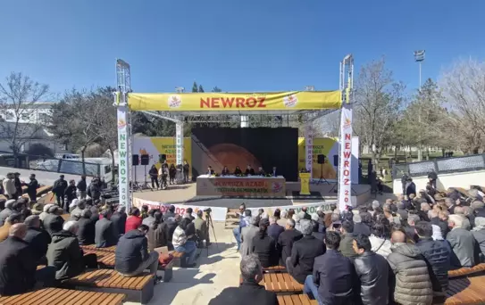 Kürtlerin Mücadelesi Vurgulanıyor