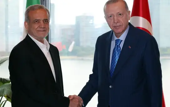 Erdoğan ile Pezeşkiyan arasında telefon görüşmesi