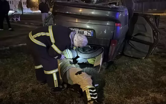 Kütahya'da Kaza: Otomobil Takla Attı