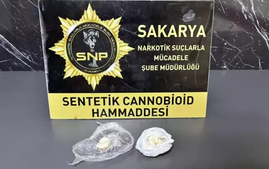 Sakarya'da Uyuşturucu Operasyonu: 2 Tutuklama
