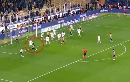 Ofsayt mı değil mi? Ülkeyi ikiye bölen gole son nokta koyuldu 