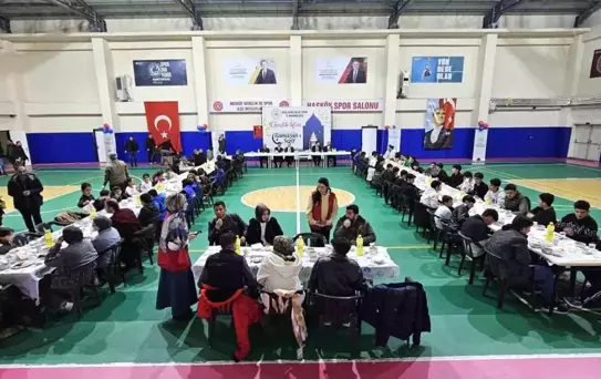 Hasköy'de Gençler İftarda Buluştu