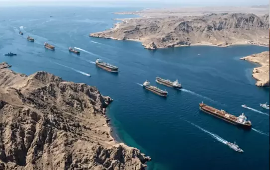 İran: İsrail ve ABD büyükelçilerini sınır dışı eden ülkeler Hürmüz Boğazı'ndan geçebilir