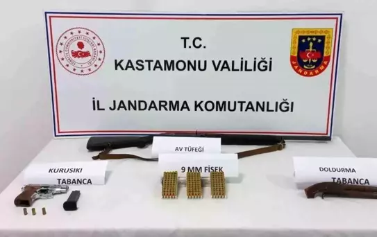 Kastamonu'da Silah ve Mühimmat Ele Geçirildi