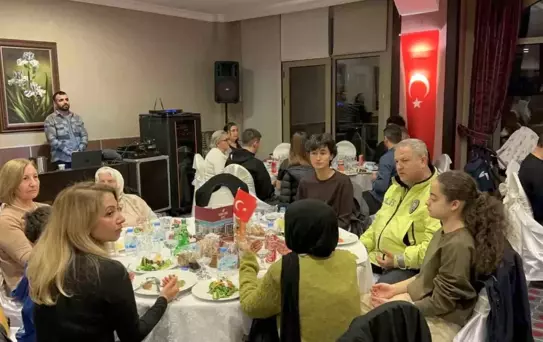 Marmaris İlçe Emniyet Müdürlüğü iftar sofrasını gazi ve şehit yakınları ile paylaştı