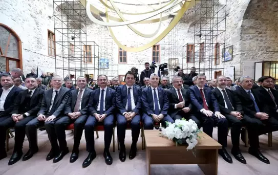 Ticaret Bakanı Bolat: 'Barış yanlısı, dünyada oyun kuruculuğu ve barış tesis etmekle uğraşan Türkiye bir yıldız gibi parlıyor'