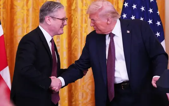 Trump'ın resti işe yaradı! Avrupa ülkesi ikinci gemiyi de yolluyor