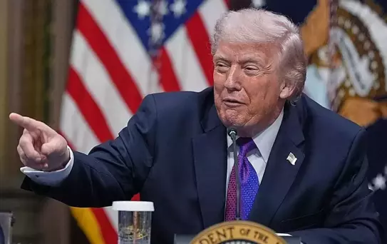 Trump, Mücteba Hamaney'i işaret etti: Liderlerini iki kez saf dışı bıraktık