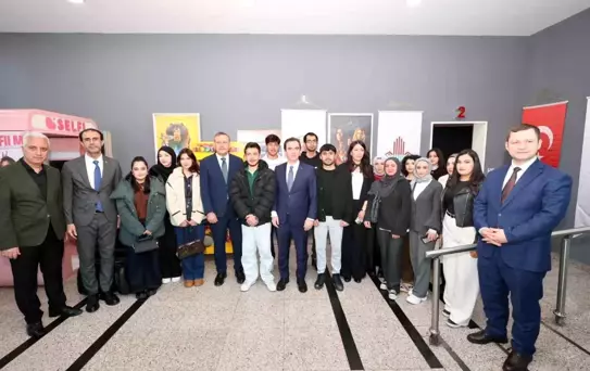 Bitlis'te 'Hind Rajab'ın Sesi' filminin özel gösterimi yapıldı