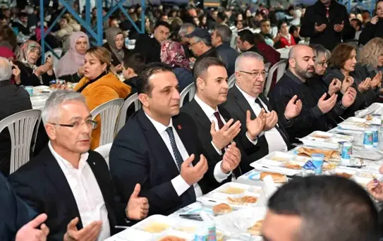 Büyükşehir'in bereket sofrası Edremit'te kuruldu