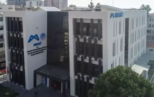 Mersin Büyükşehir Belediyesi'ne operasyon! Çok sayıda gözaltı var