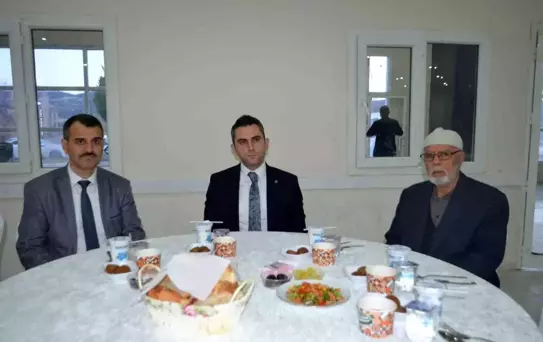 Manisa'da İyilik Sofrası İftarı