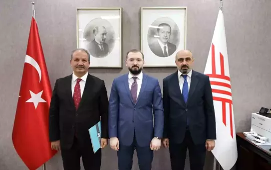 Sağlık-Sen YÖK'i Ziyaret Etti