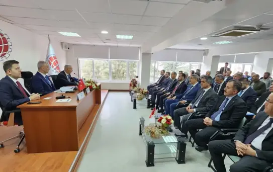 Bakan Bolat: İhracat 400 Milyar Doları Aştı