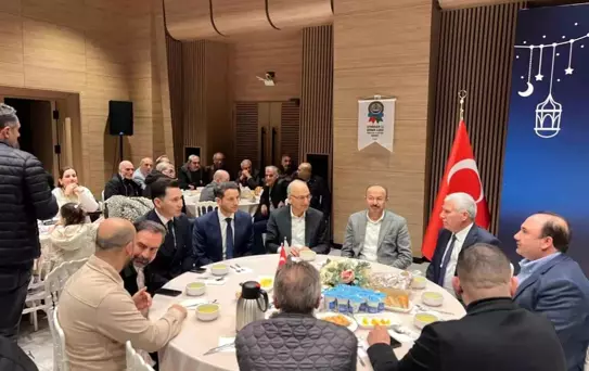 İstanbul'da yaşayan Çermikliler iftar yemeğinde buluştu