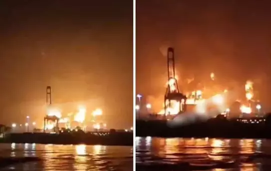 Saldırı sonrası Umman'daki kritik limandan dev yangın