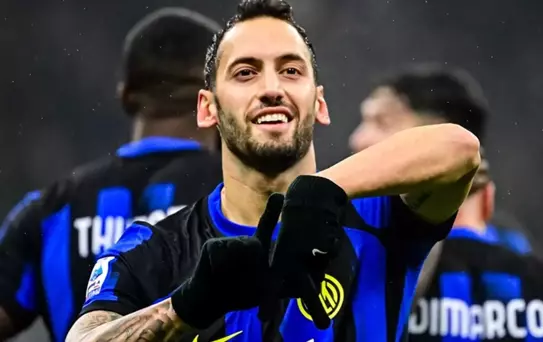 Ve Galatasaray Hakan Çalhanoğlu bombasını patlattı