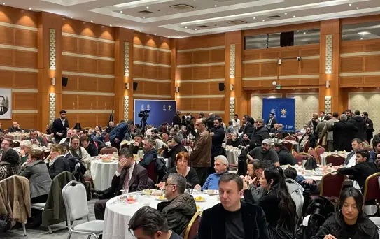 AK Parti İstanbul İl Başkanlığı'ndan 'Medya Sahuru Buluşması'