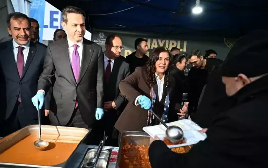 Bakan Bayraktar Aydın'da İftar Programına Katıldı